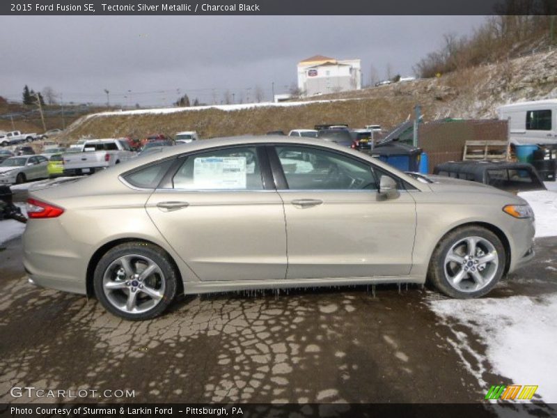 Tectonic Silver Metallic / Charcoal Black 2015 Ford Fusion SE