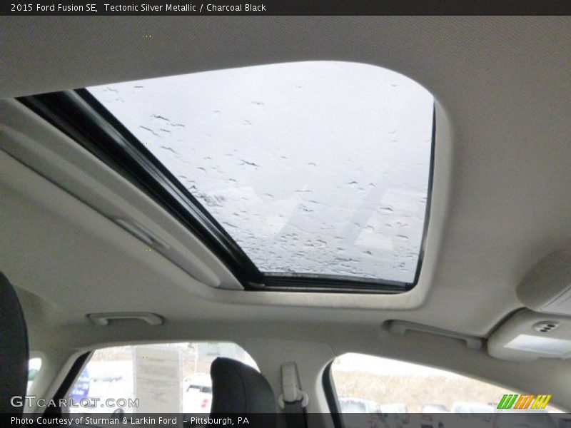 Tectonic Silver Metallic / Charcoal Black 2015 Ford Fusion SE