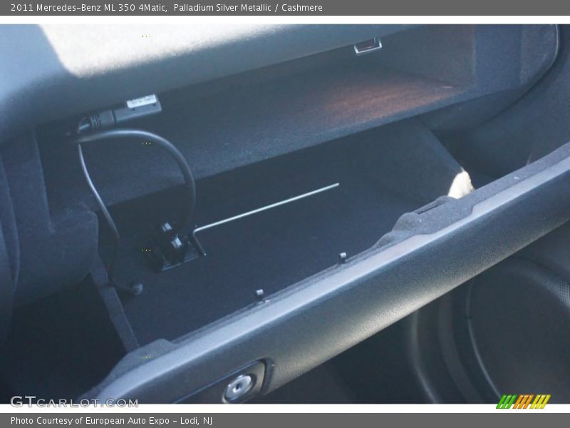 Palladium Silver Metallic / Cashmere 2011 Mercedes-Benz ML 350 4Matic
