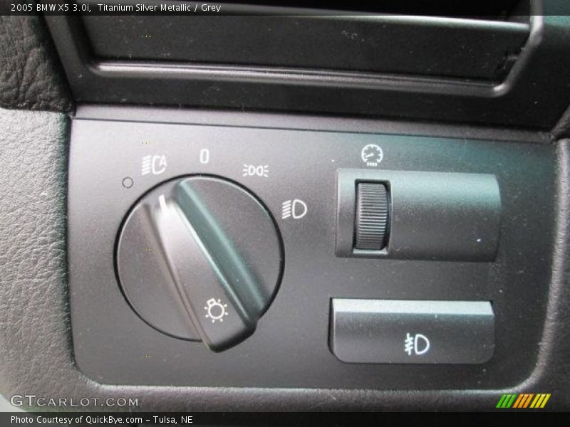 Controls of 2005 X5 3.0i
