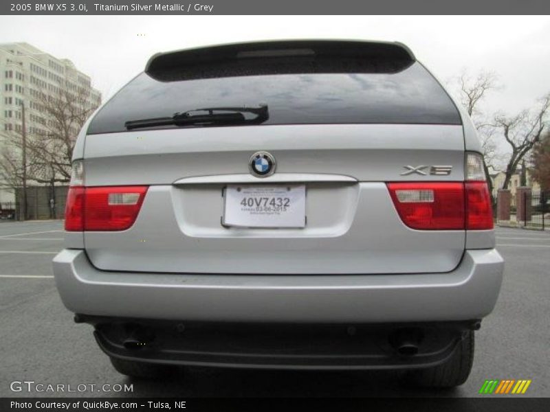 Titanium Silver Metallic / Grey 2005 BMW X5 3.0i