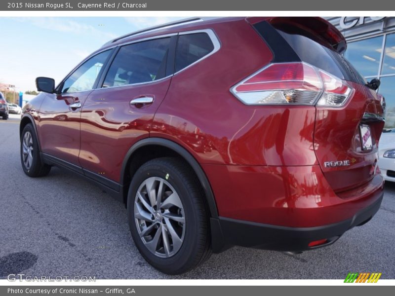 Cayenne Red / Charcoal 2015 Nissan Rogue SL