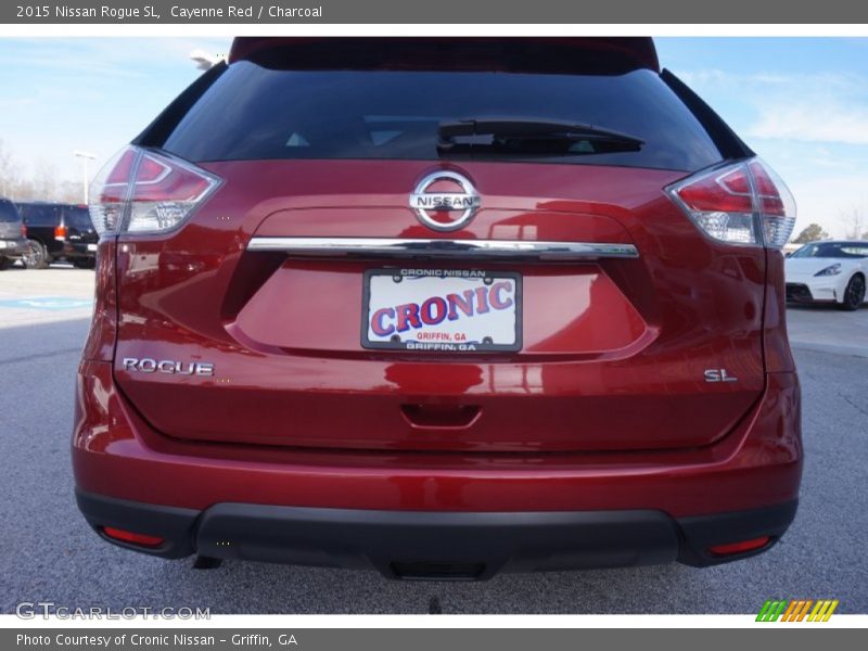Cayenne Red / Charcoal 2015 Nissan Rogue SL