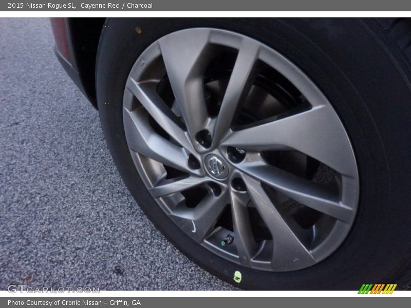 Cayenne Red / Charcoal 2015 Nissan Rogue SL