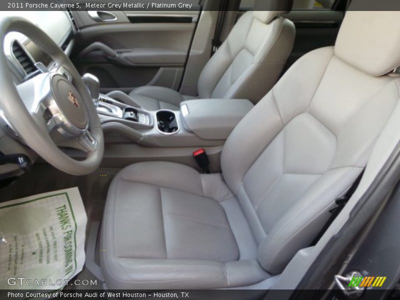 Meteor Grey Metallic / Platinum Grey 2011 Porsche Cayenne S