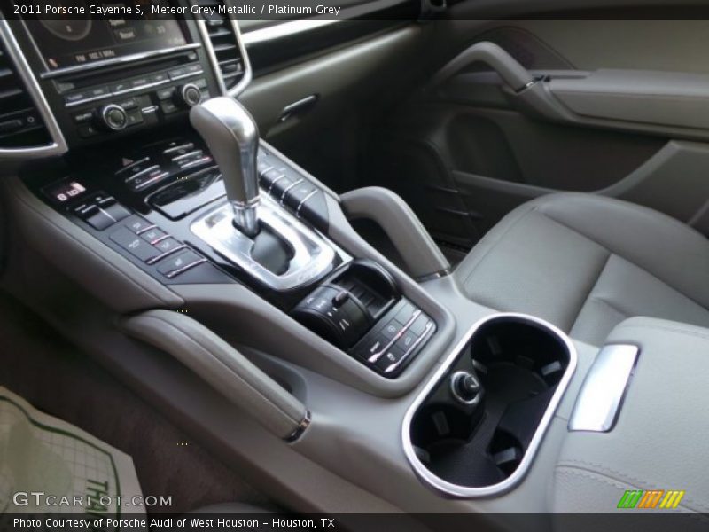 Meteor Grey Metallic / Platinum Grey 2011 Porsche Cayenne S