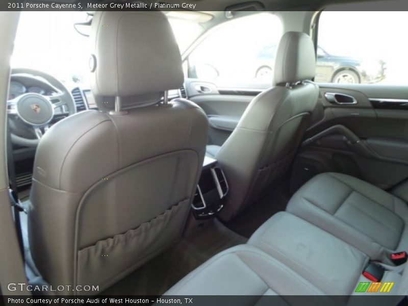 Meteor Grey Metallic / Platinum Grey 2011 Porsche Cayenne S