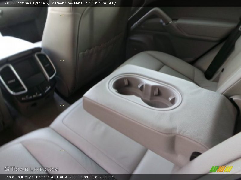 Meteor Grey Metallic / Platinum Grey 2011 Porsche Cayenne S