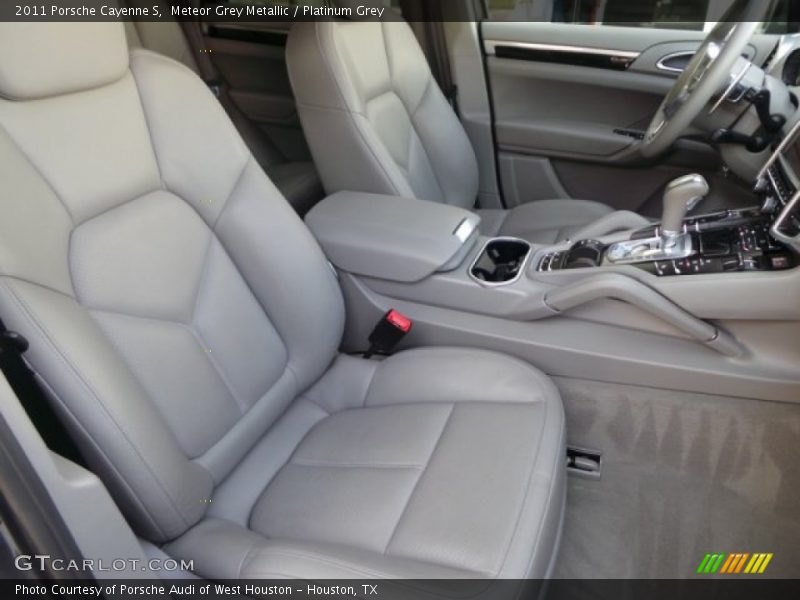 Meteor Grey Metallic / Platinum Grey 2011 Porsche Cayenne S