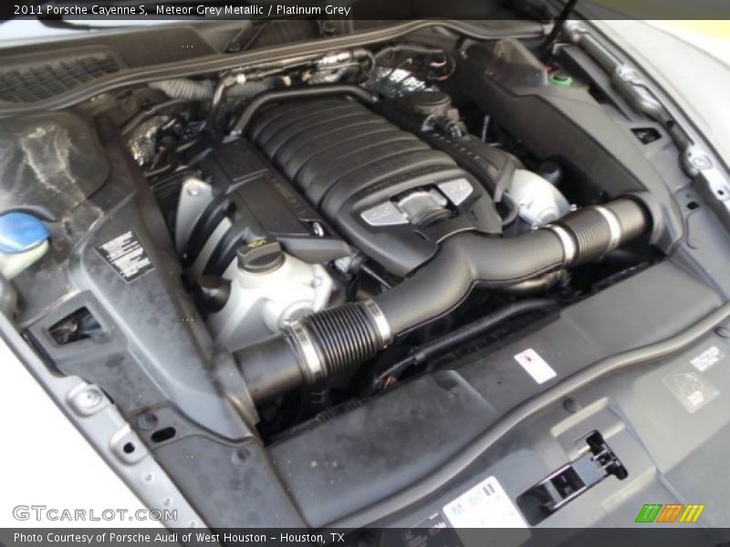 Meteor Grey Metallic / Platinum Grey 2011 Porsche Cayenne S