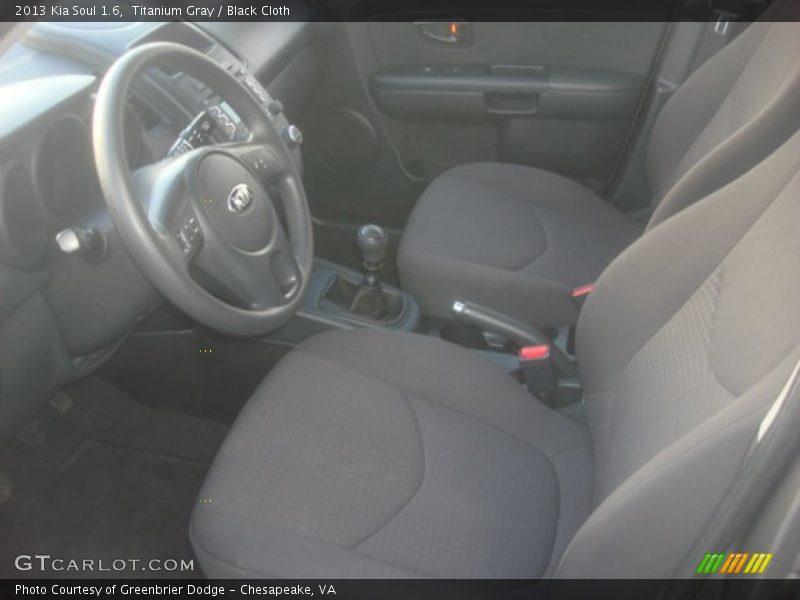 Titanium Gray / Black Cloth 2013 Kia Soul 1.6