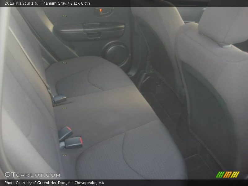 Titanium Gray / Black Cloth 2013 Kia Soul 1.6