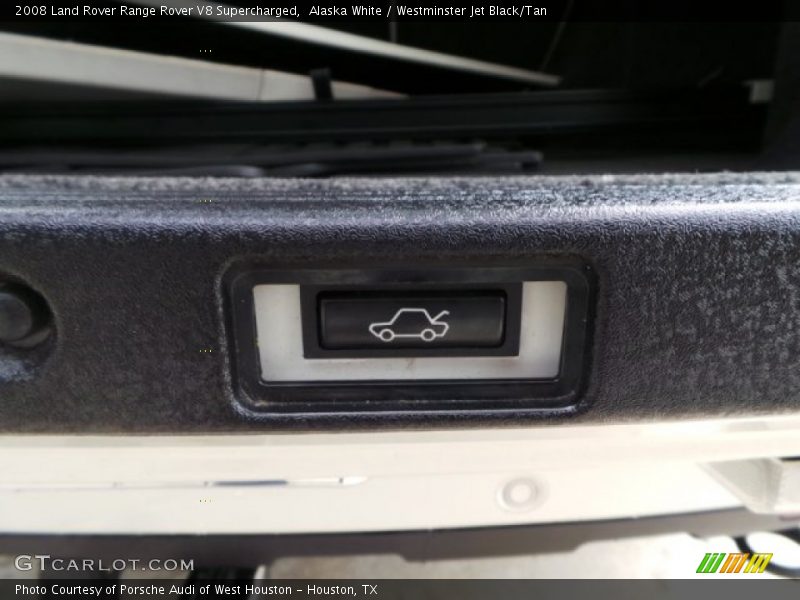 Alaska White / Westminster Jet Black/Tan 2008 Land Rover Range Rover V8 Supercharged