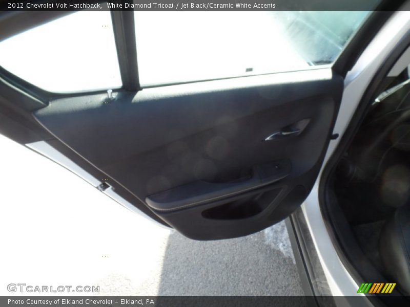White Diamond Tricoat / Jet Black/Ceramic White Accents 2012 Chevrolet Volt Hatchback