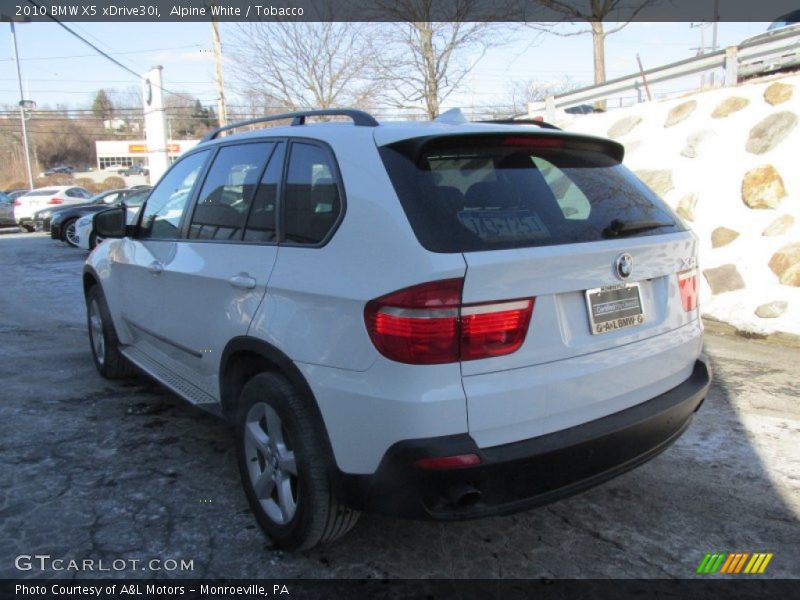 Alpine White / Tobacco 2010 BMW X5 xDrive30i