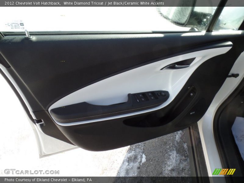 White Diamond Tricoat / Jet Black/Ceramic White Accents 2012 Chevrolet Volt Hatchback