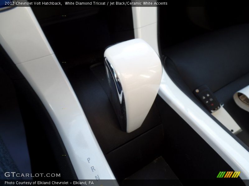 White Diamond Tricoat / Jet Black/Ceramic White Accents 2012 Chevrolet Volt Hatchback