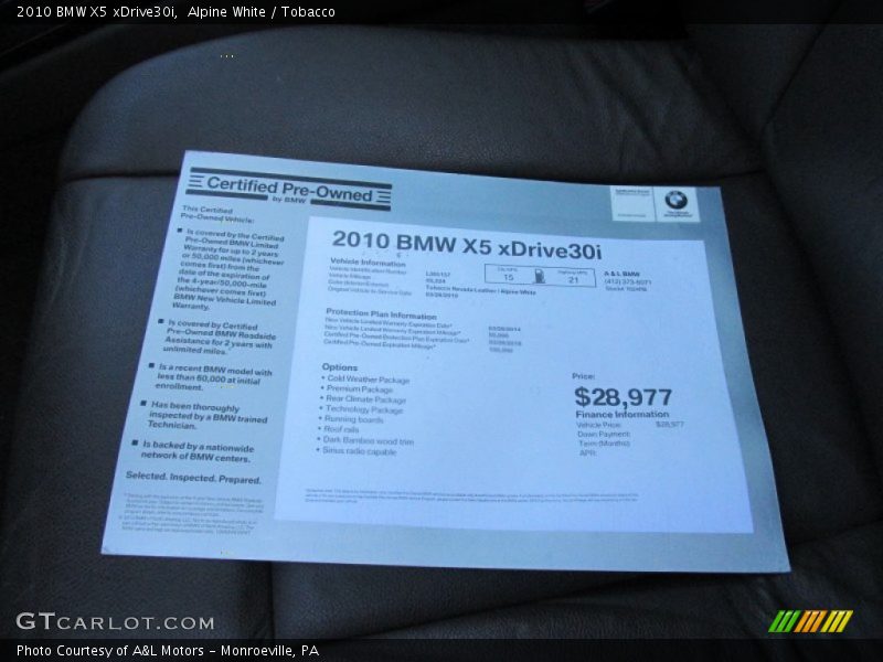 Alpine White / Tobacco 2010 BMW X5 xDrive30i