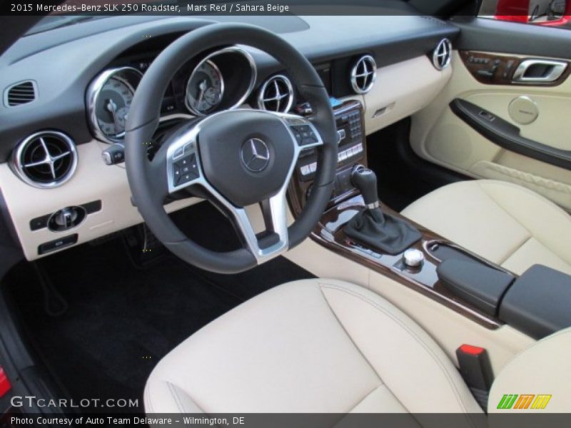 Mars Red / Sahara Beige 2015 Mercedes-Benz SLK 250 Roadster
