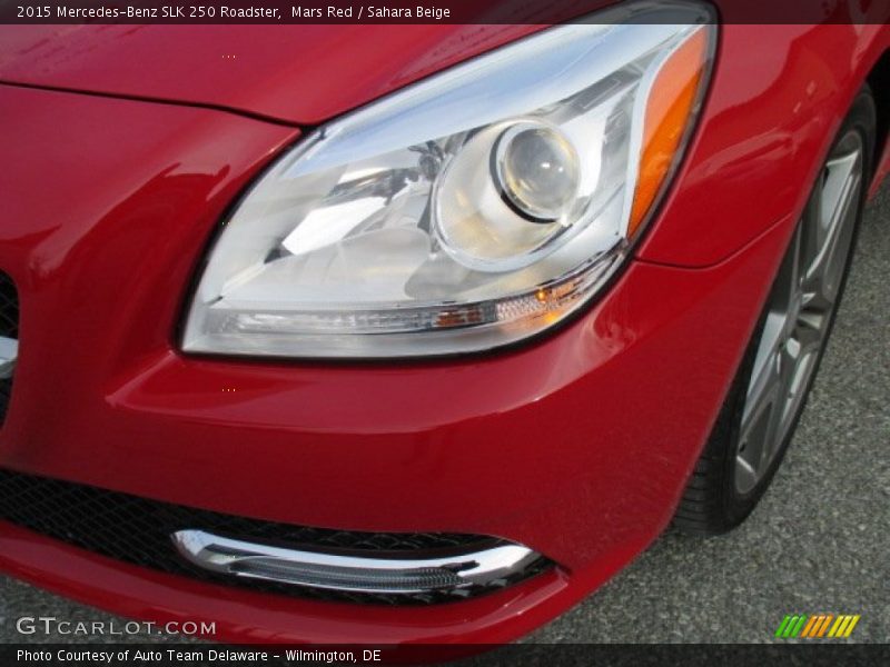 Mars Red / Sahara Beige 2015 Mercedes-Benz SLK 250 Roadster