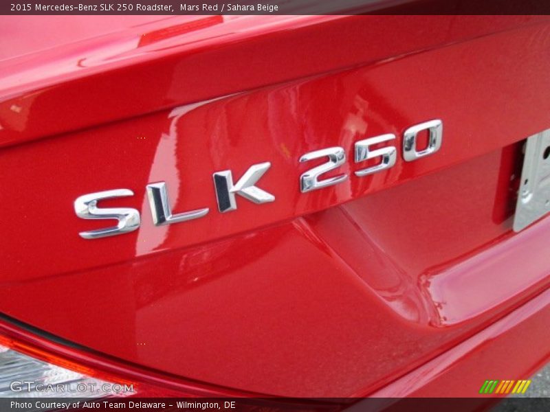 Mars Red / Sahara Beige 2015 Mercedes-Benz SLK 250 Roadster