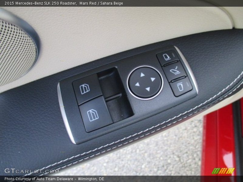 Mars Red / Sahara Beige 2015 Mercedes-Benz SLK 250 Roadster