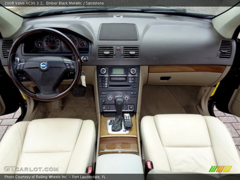 Dashboard of 2008 XC90 3.2