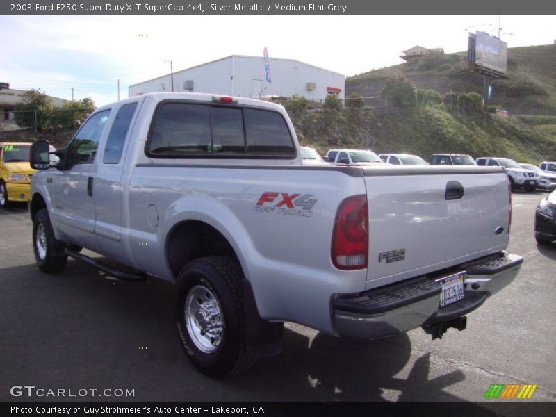 Silver Metallic / Medium Flint Grey 2003 Ford F250 Super Duty XLT SuperCab 4x4