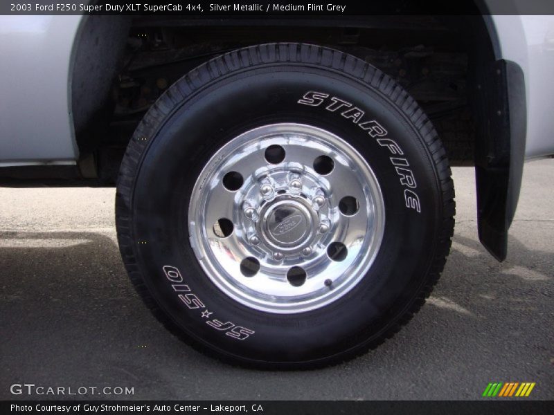 Silver Metallic / Medium Flint Grey 2003 Ford F250 Super Duty XLT SuperCab 4x4