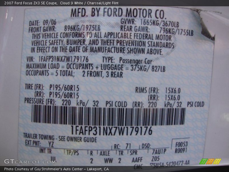 Cloud 9 White / Charcoal/Light Flint 2007 Ford Focus ZX3 SE Coupe