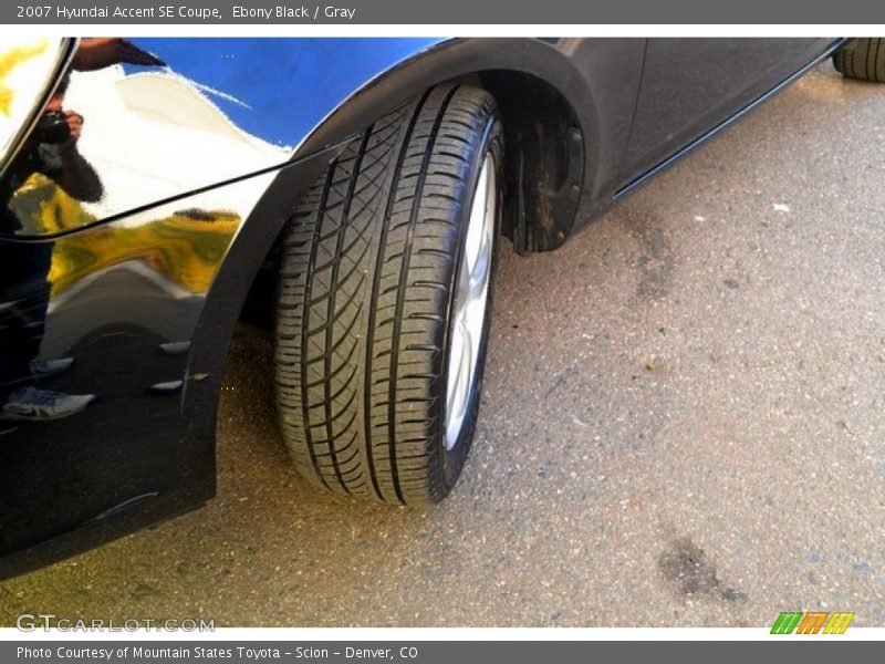 Ebony Black / Gray 2007 Hyundai Accent SE Coupe