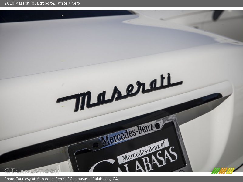 White / Nero 2010 Maserati Quattroporte