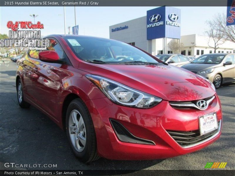 Geranium Red / Gray 2015 Hyundai Elantra SE Sedan