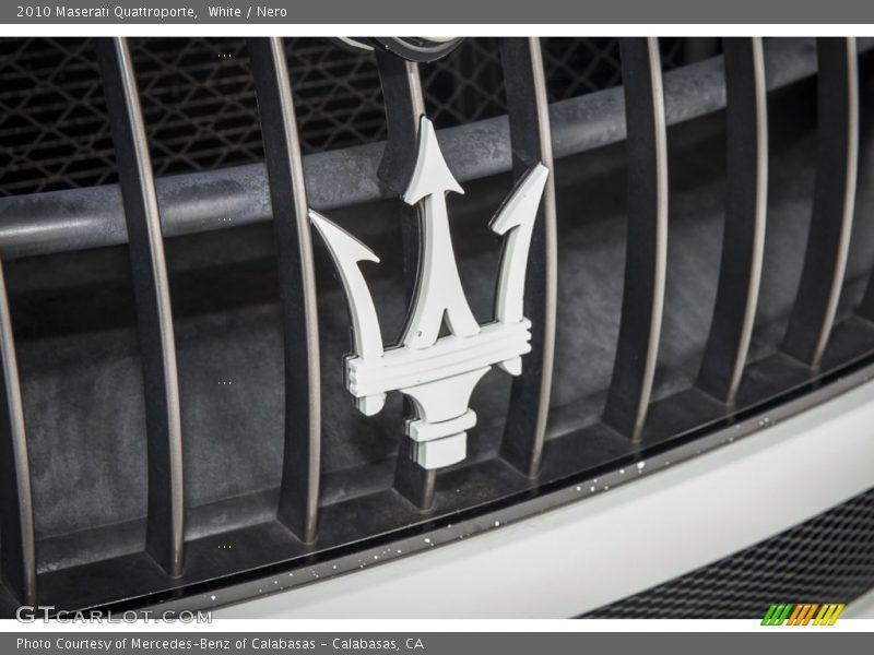Maserati Trident - 2010 Maserati Quattroporte 