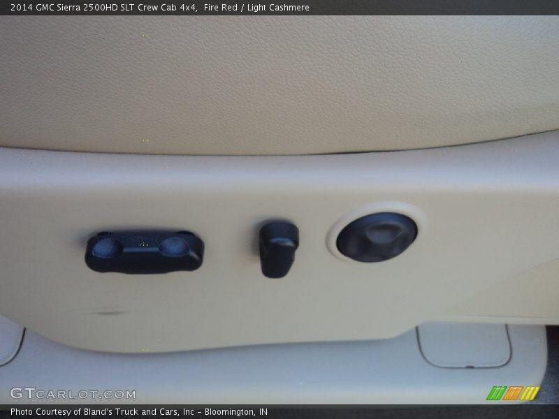 Fire Red / Light Cashmere 2014 GMC Sierra 2500HD SLT Crew Cab 4x4