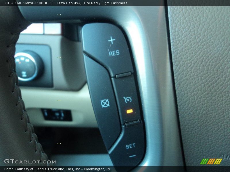 Fire Red / Light Cashmere 2014 GMC Sierra 2500HD SLT Crew Cab 4x4