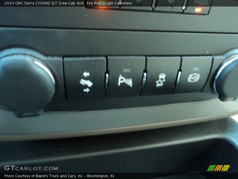 Fire Red / Light Cashmere 2014 GMC Sierra 2500HD SLT Crew Cab 4x4
