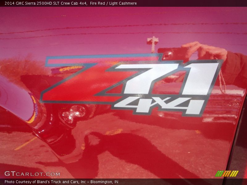 Fire Red / Light Cashmere 2014 GMC Sierra 2500HD SLT Crew Cab 4x4