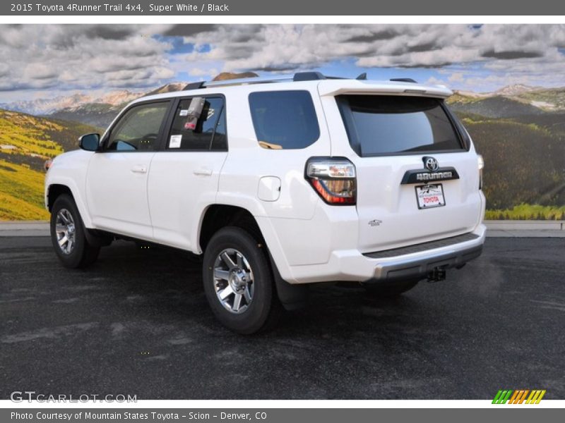 Super White / Black 2015 Toyota 4Runner Trail 4x4