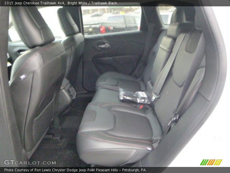 Bright White / Trailhawk Black 2015 Jeep Cherokee Trailhawk 4x4