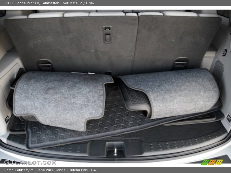 Alabaster Silver Metallic / Gray 2013 Honda Pilot EX