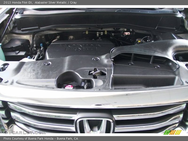 Alabaster Silver Metallic / Gray 2013 Honda Pilot EX