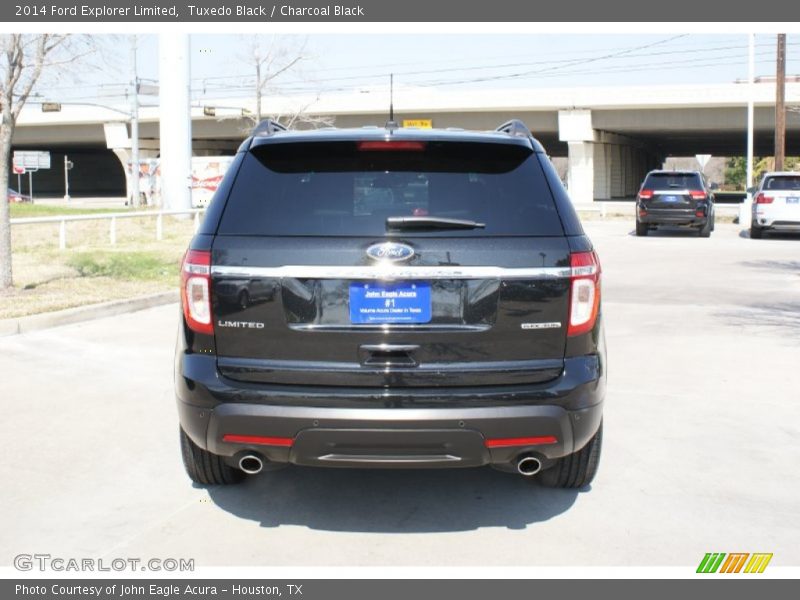 Tuxedo Black / Charcoal Black 2014 Ford Explorer Limited