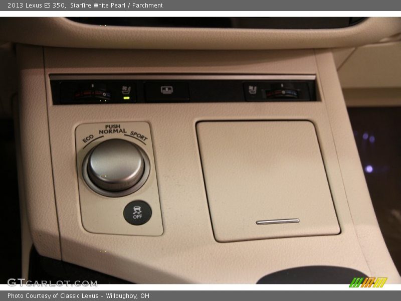 Starfire White Pearl / Parchment 2013 Lexus ES 350