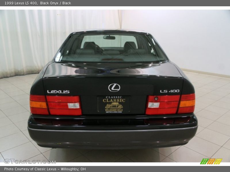 Black Onyx / Black 1999 Lexus LS 400
