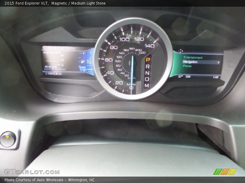 Magnetic / Medium Light Stone 2015 Ford Explorer XLT
