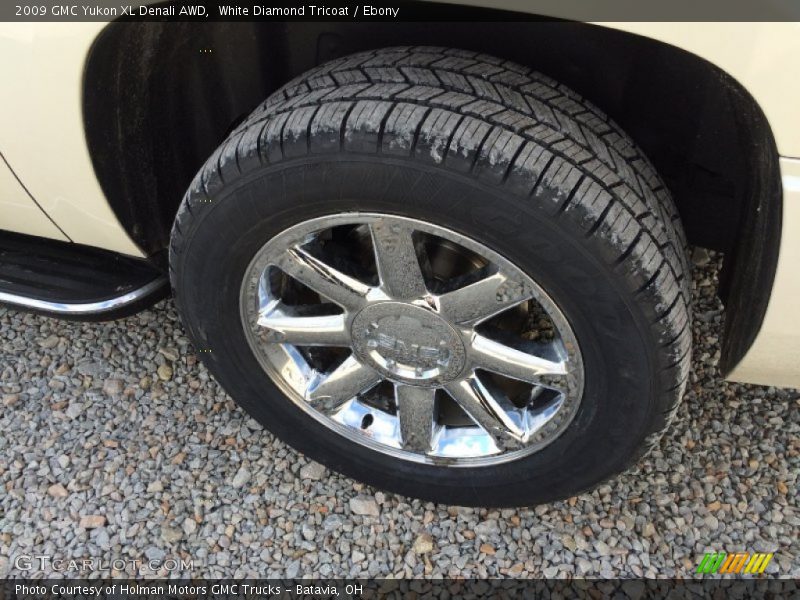 White Diamond Tricoat / Ebony 2009 GMC Yukon XL Denali AWD