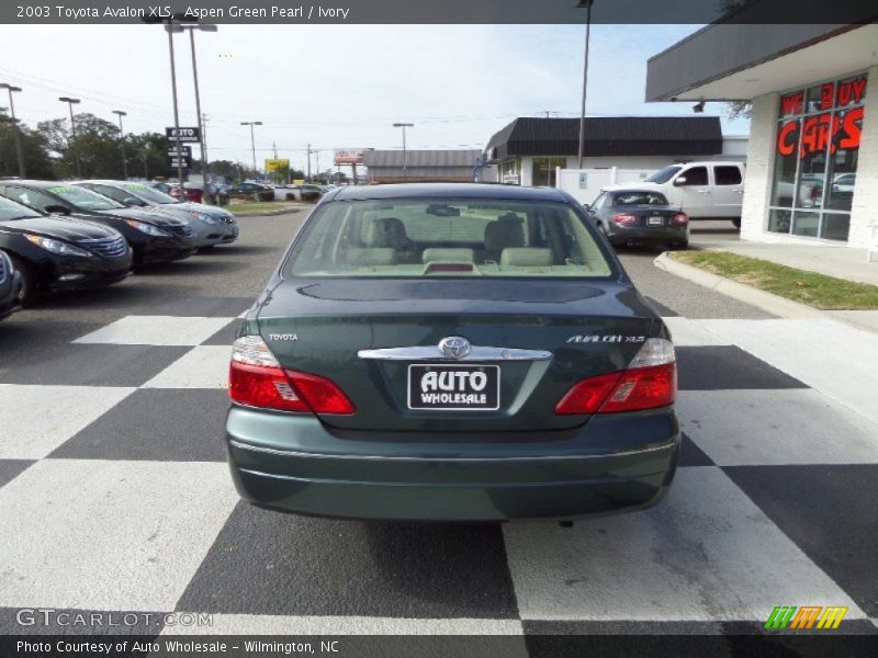 Aspen Green Pearl / Ivory 2003 Toyota Avalon XLS