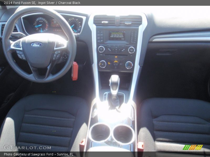 Ingot Silver / Charcoal Black 2014 Ford Fusion SE