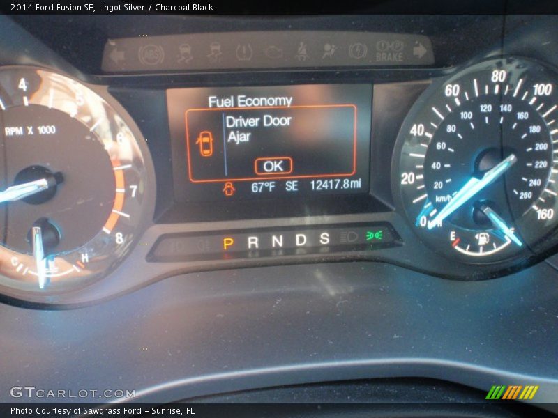 Ingot Silver / Charcoal Black 2014 Ford Fusion SE